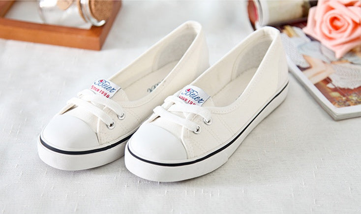 Women’s Breathable Flat Canvas Shoes